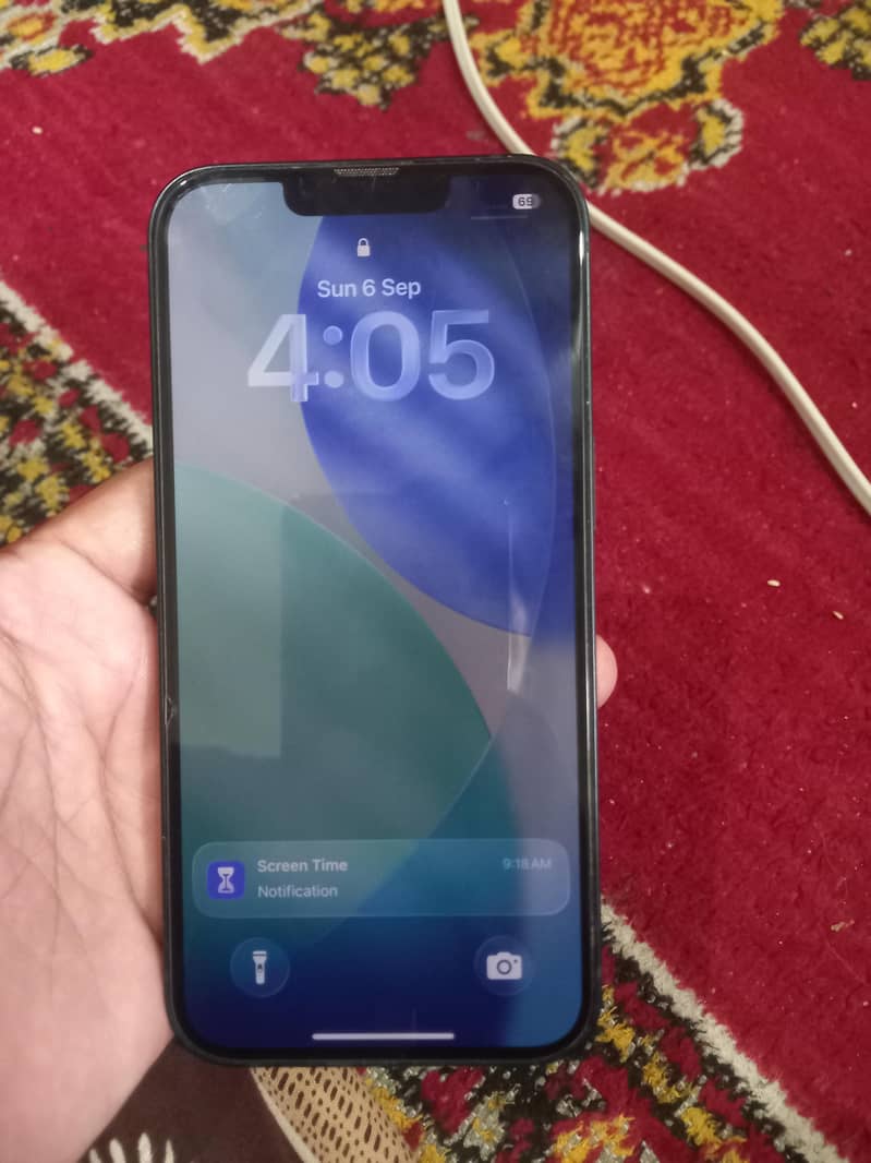 Apple iPhone 13 1