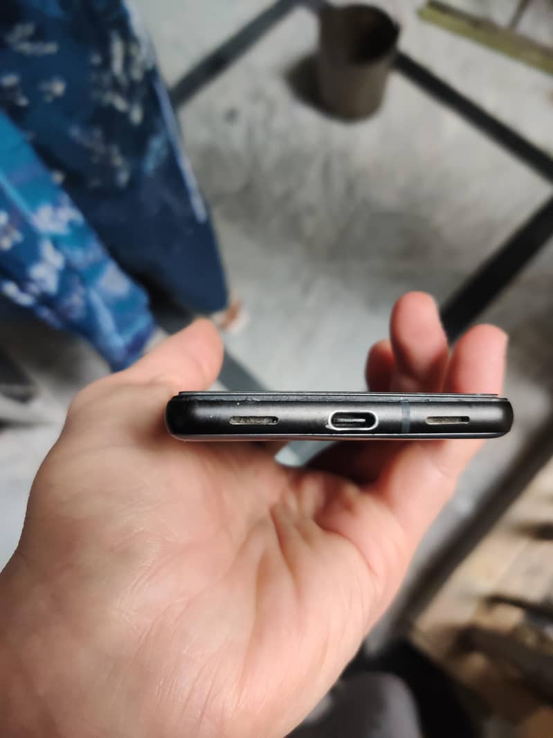 Google Pixel 6a (Excellent Condition) 4