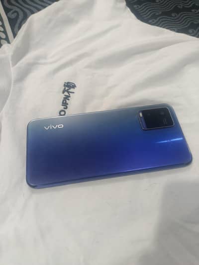 Vivo Y21