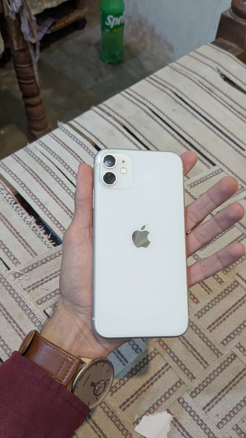 Apple iPhone 11 1