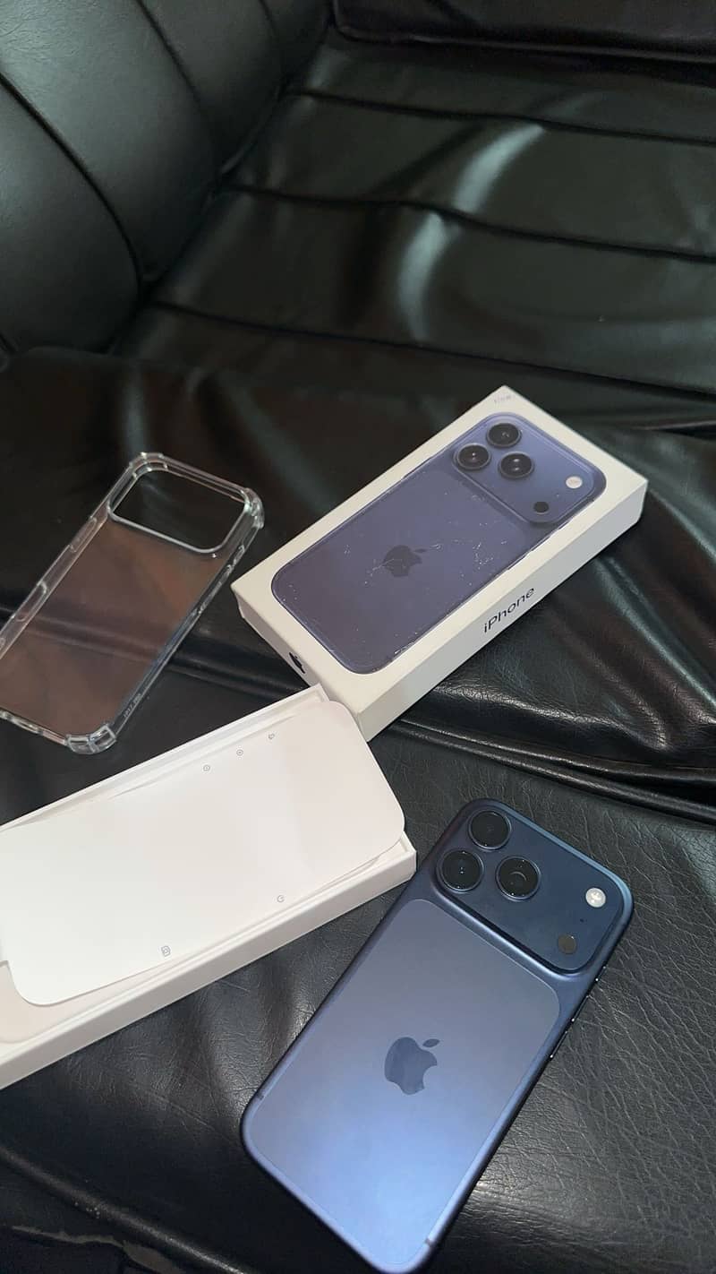 Apple iPhone 17 Pro 1