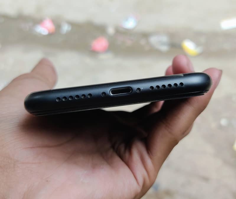 Apple iPhone 11 2