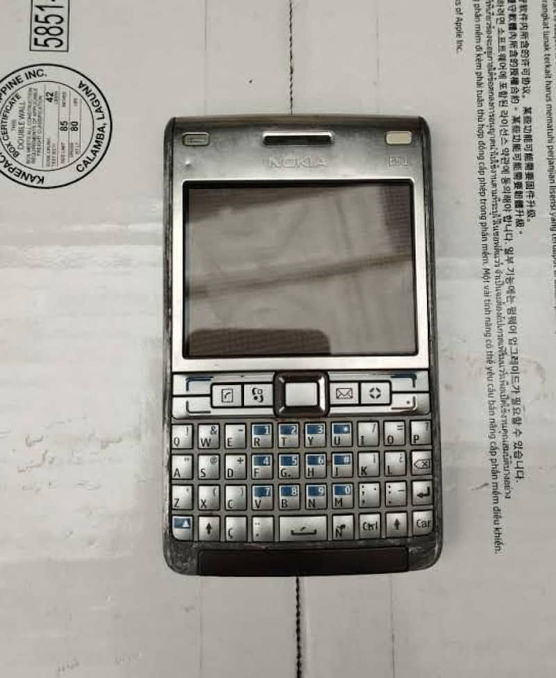 NOKIA E61i 5