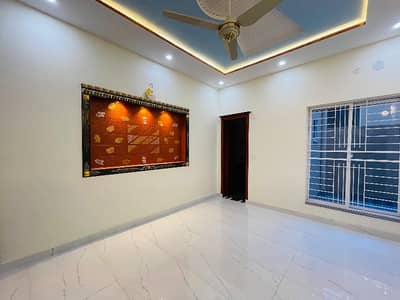 5 Marla lower portion available for rent