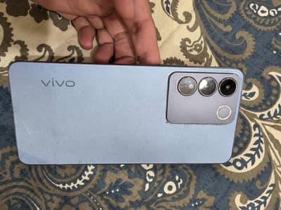 Vivo V27e