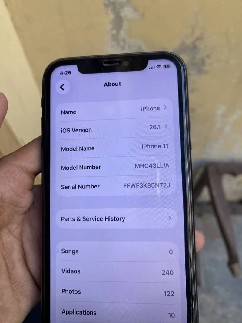 Apple iPhone 11 7