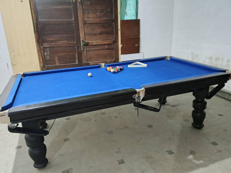 8 ball pool table 12