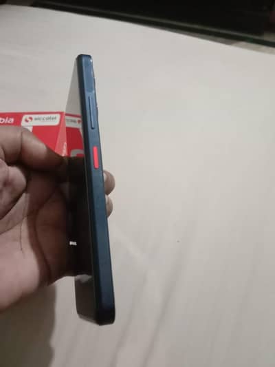 Nubia v60 16gb 256
