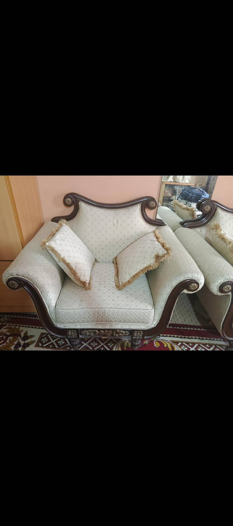deewan plus two sofa 1