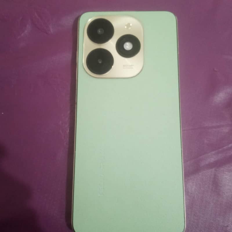 Tecno Spark 20C 0