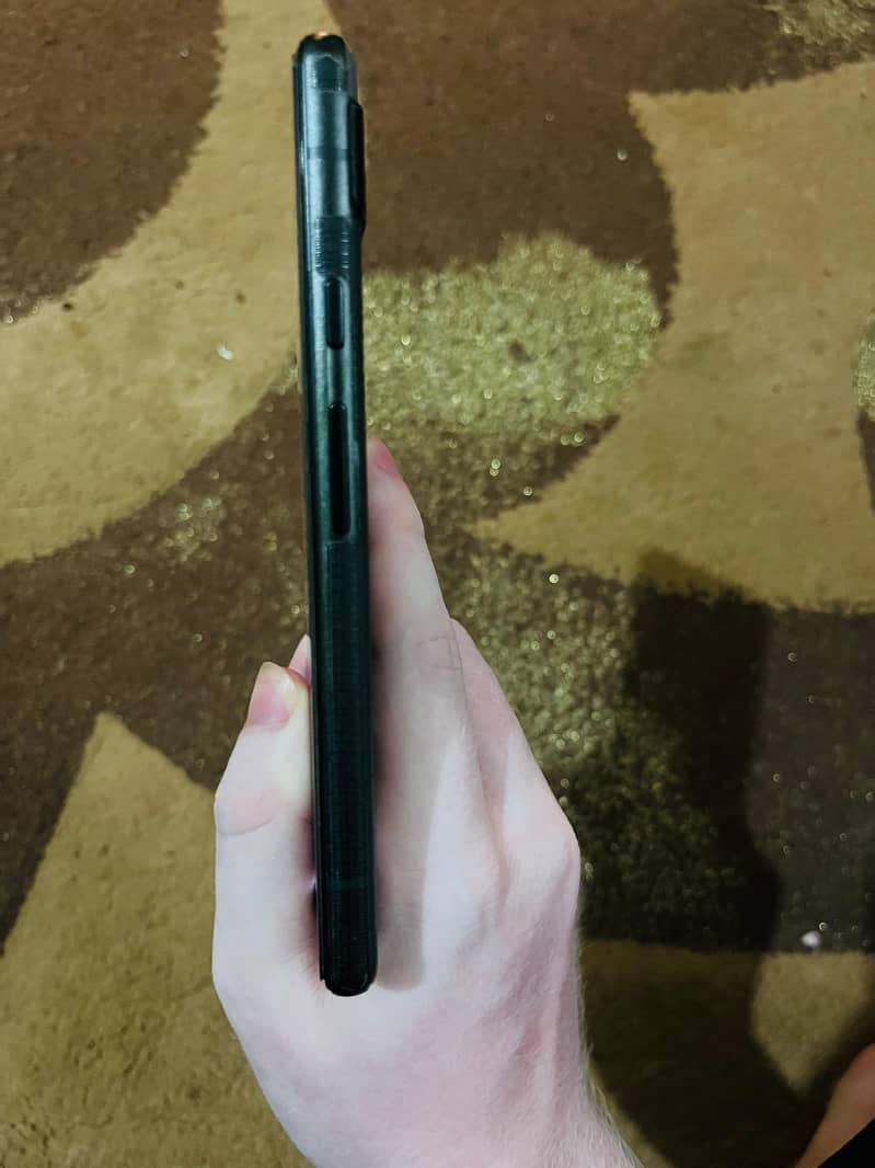 Google Pixel 6a 5