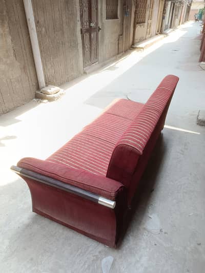 L-shaped 6searter raxion leadr sofa set and sofa combed also available