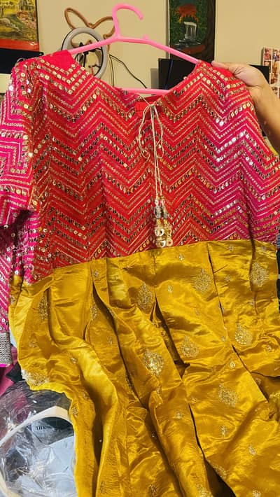 Dress for mehndi function for sale Xxxl size