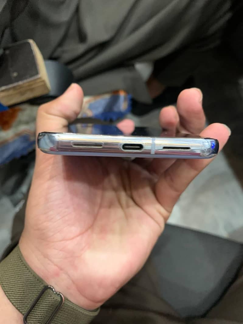 Google Pixel 8 Pro 3