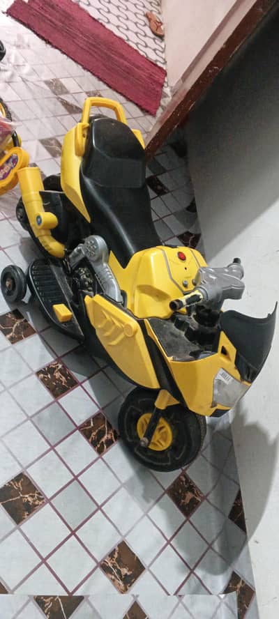 kids bike electric charging wali battery problem hai Baki all ok