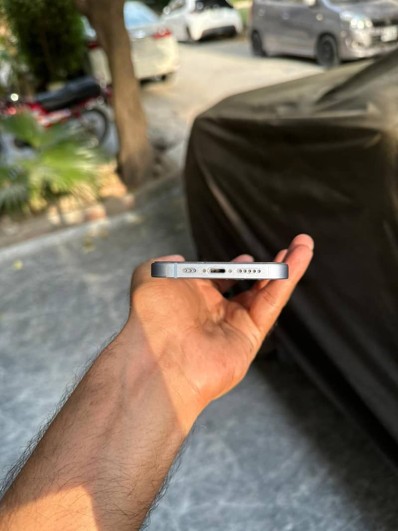 Apple iPhone 14 1