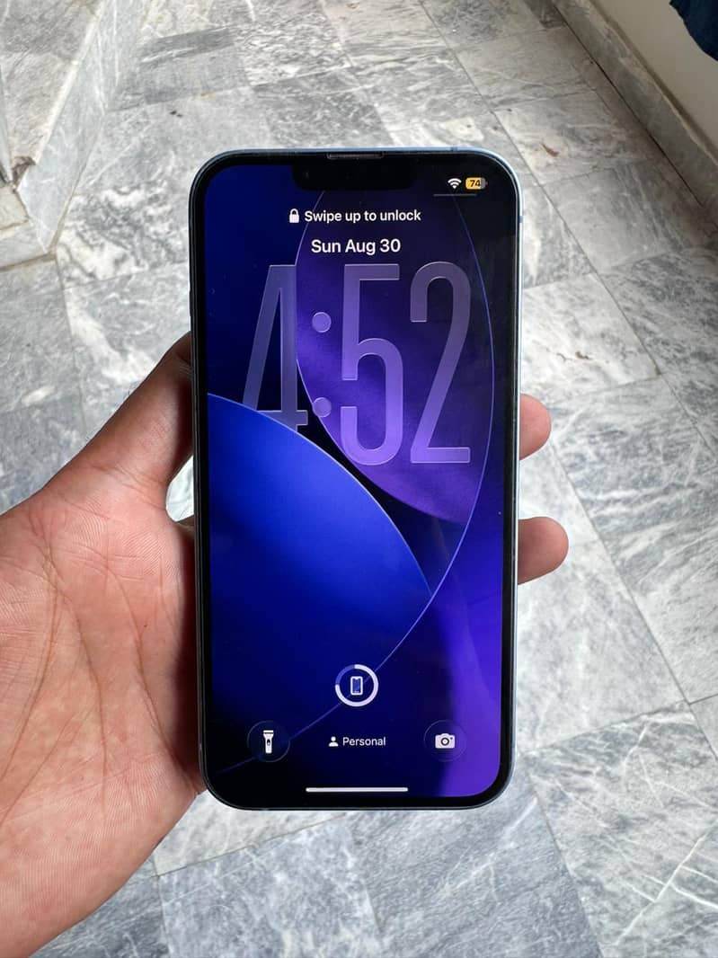 Apple iPhone 14 4