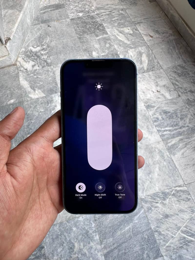 Apple iPhone 14 6