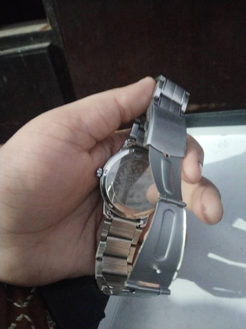 Casio watch quartz 1