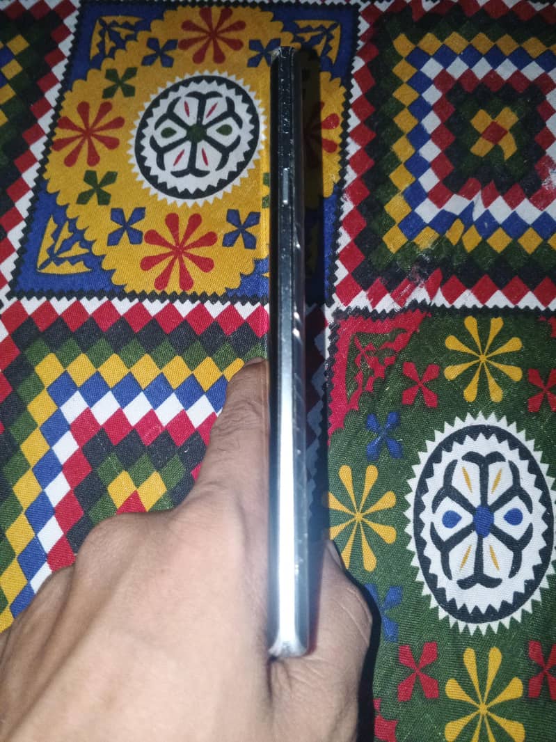 Samsung Mobile Note 9 3