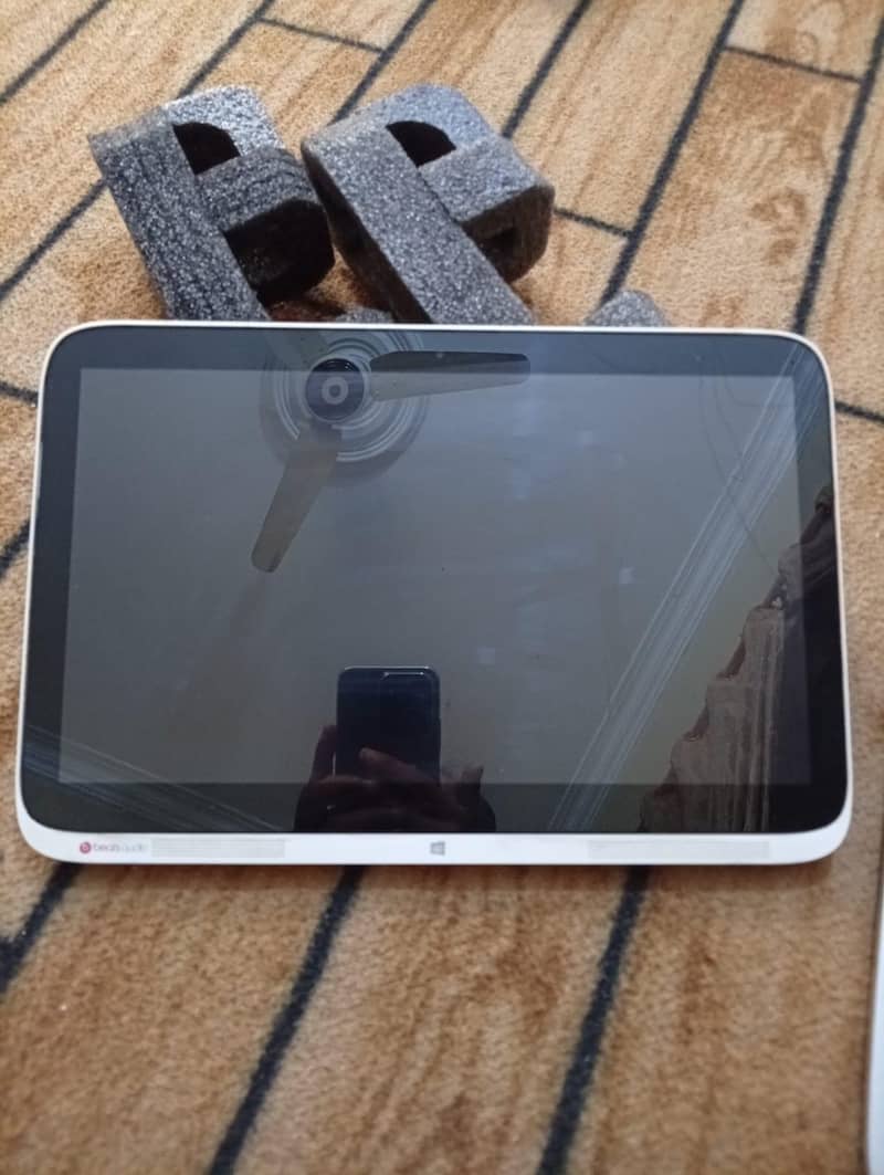 HP Split X2 i3 4th generation 3