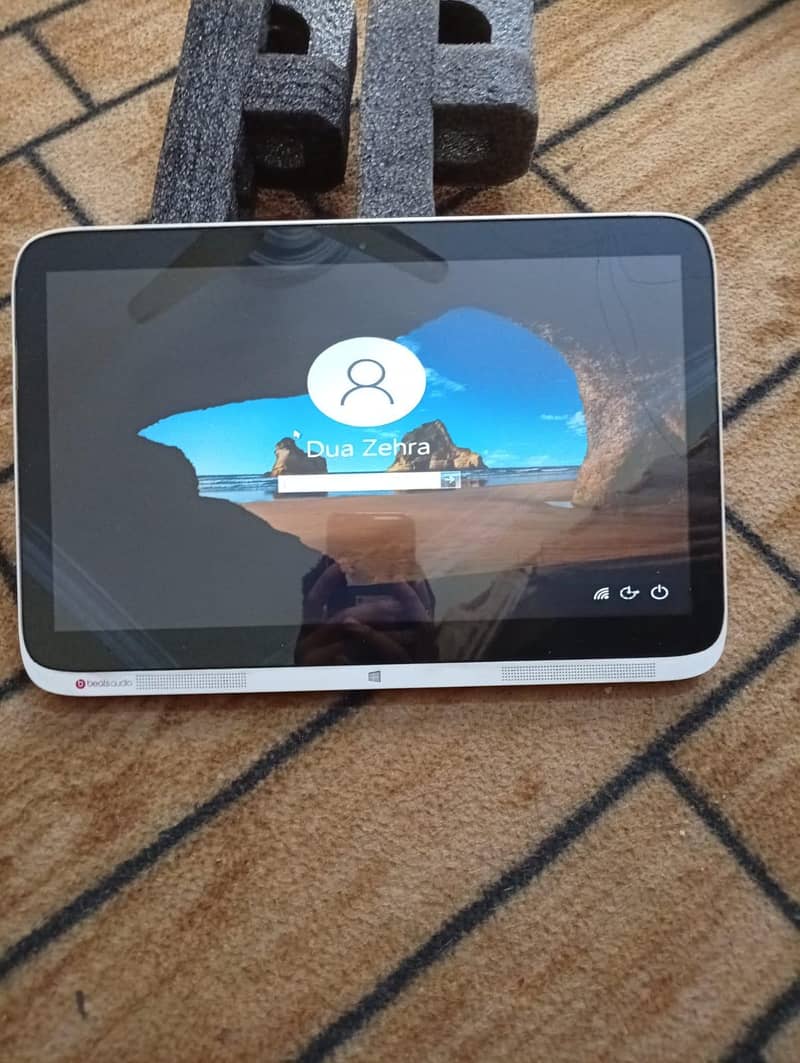 HP Split X2 i3 4th generation 10