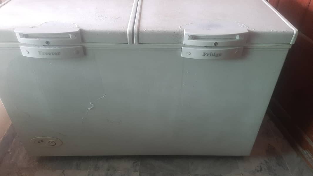 2Door waves refrigerator 0