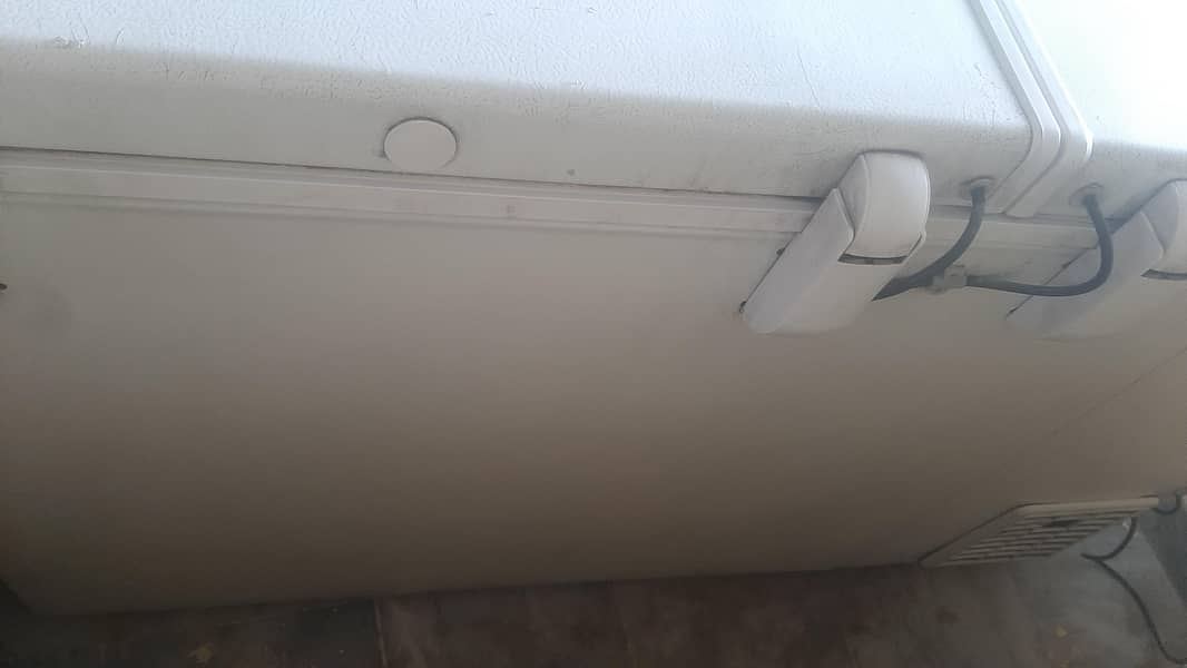 2Door waves refrigerator 4