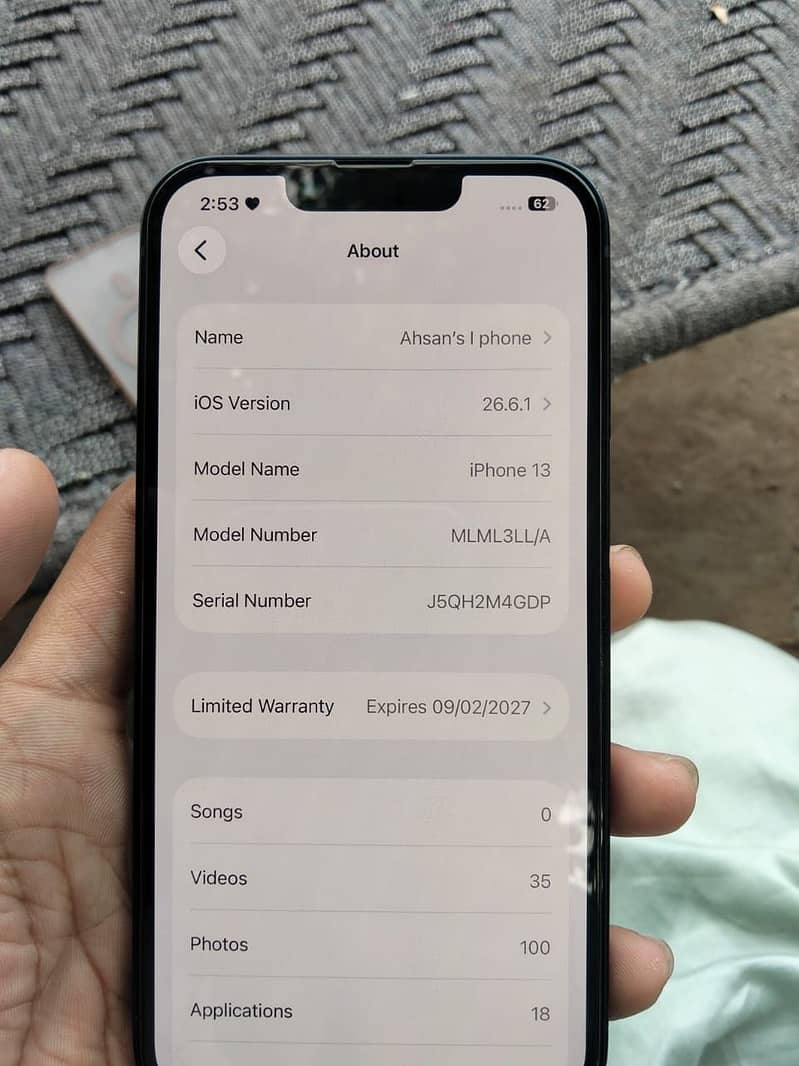 Apple iPhone 13 6