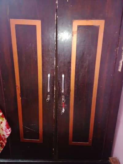 almari 3 doors