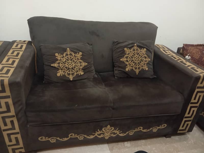 Brown-velevt sofas 1