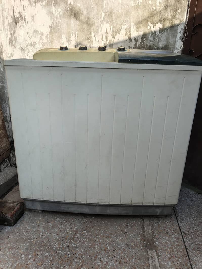 Dawlance Washing Machine 1