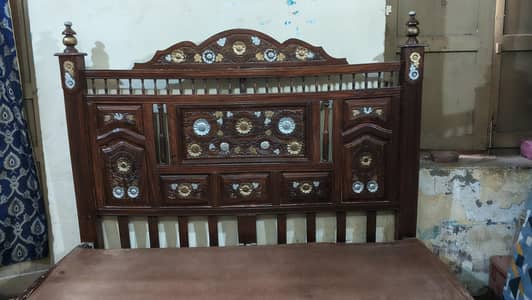 King size Wood Bed
