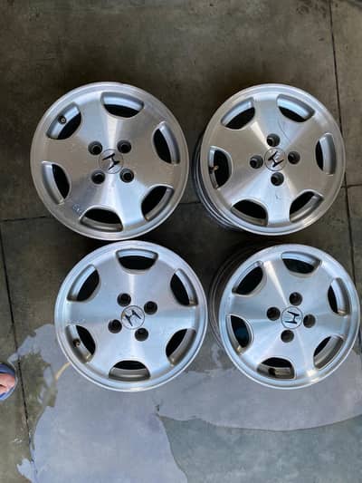 Honda 14 inch alloy rims