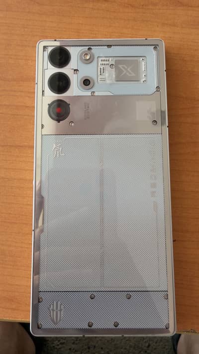 Regmagic 10 pro plus