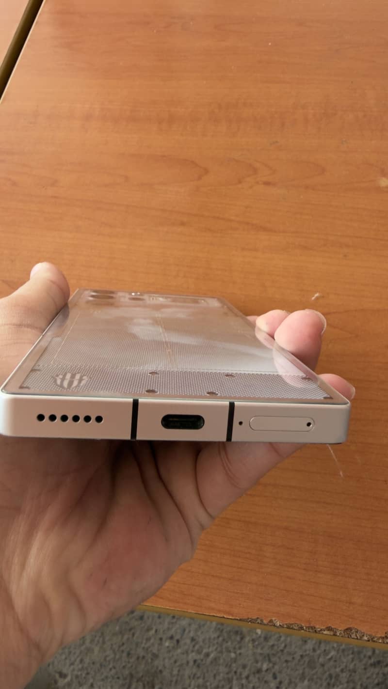 Regmagic 10 pro plus 3