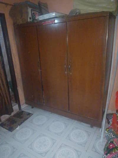 3 door almari