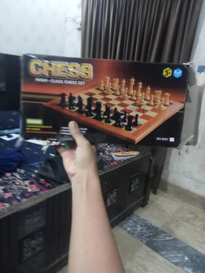 wooden magnetic chess set