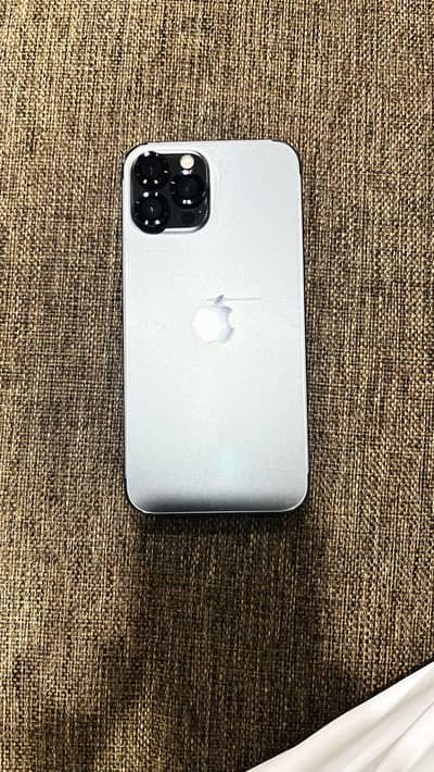 Apple iPhone 12 Pro Max