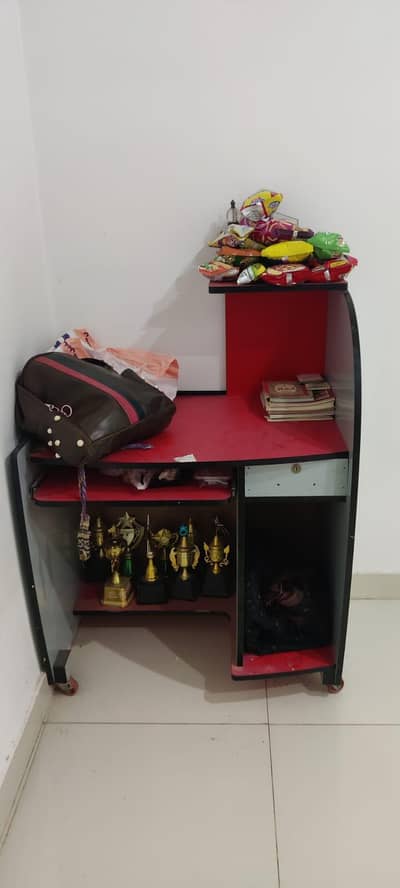 study table