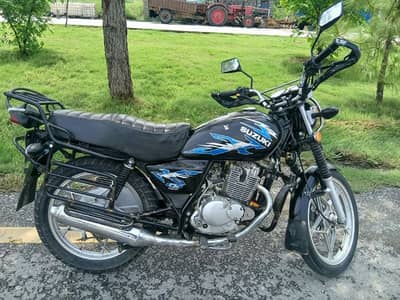 suzuki 150 special additoo  se | orignal condition