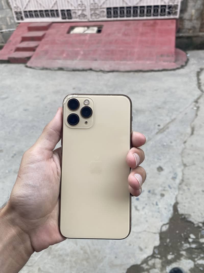 Apple iPhone 11 Pro 0