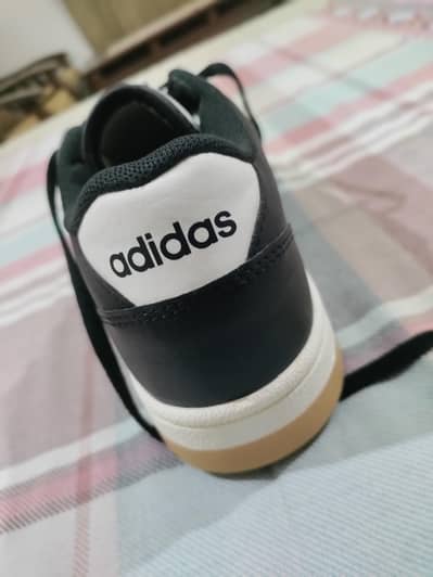 brand adidas break start