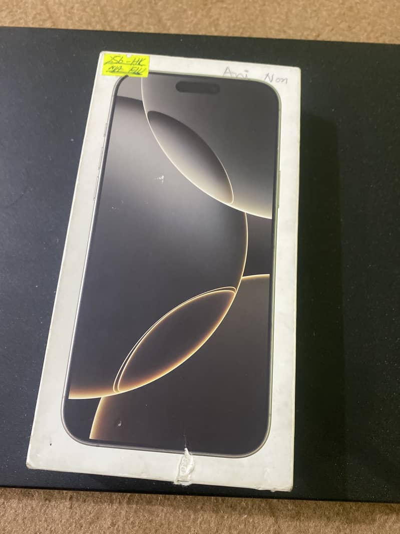Apple iPhone 16 Pro Max 0