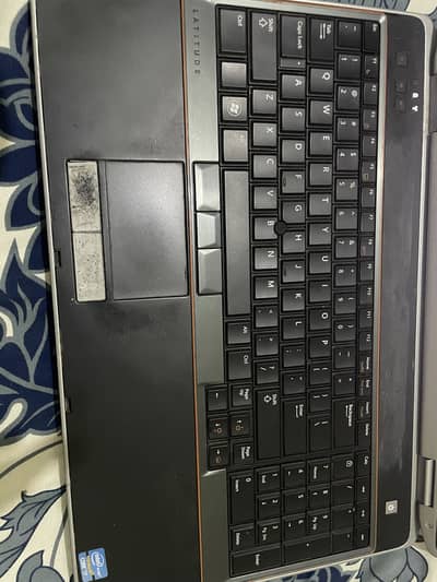 Dell latitude E6520