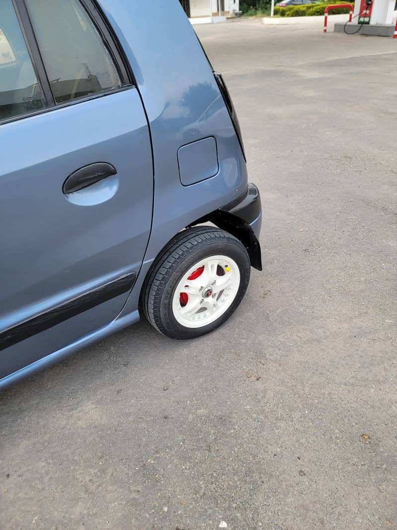 santro exactive 8