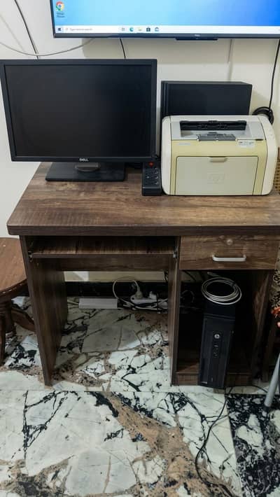 computer with table and printer