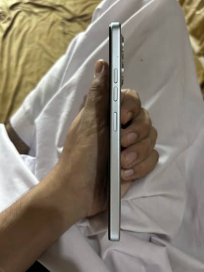 Tecno Spark Go 2