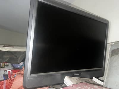 The Compaq W220q is a legacy 22-inch widescreen LCD computer monitor