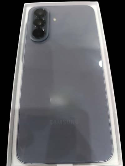 Samsung A57 12+512. Grey. Urgent Sale Cash